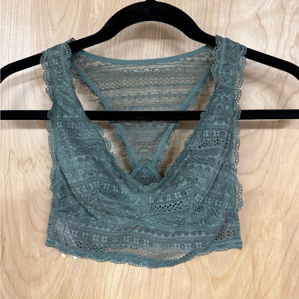 Victoria’s Secret Sage Green Lace Racerback Pullover Bralette ~ Women’s Size S